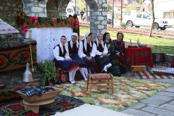 Δεσκάτη "ΚΑMVOUNIA 2015"