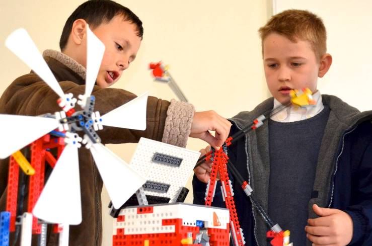 ON LINE ΟΙΚΟΥΜΕΝΙΚΟ ΣΧΟΛΕΙΟ