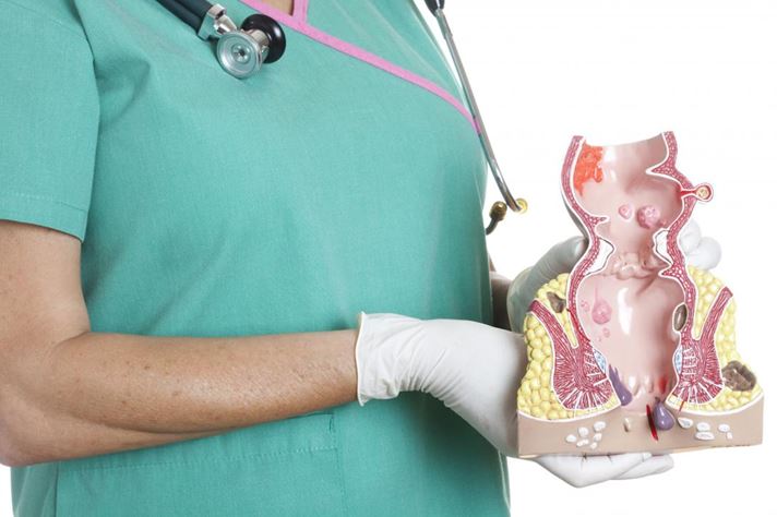 aimoroides xeirourgos harisis 1