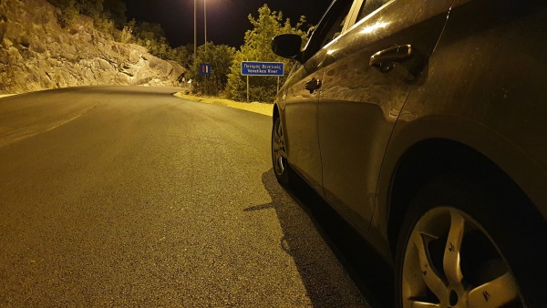 &Sigma;&tau;&eta;&nu; &kappa;&upsilon;&kappa;&lambda;&omicron;&phi;&omicron;&rho;ί&alpha; &eta; &epsilon;&theta;&nu;&iota;&kappa;ή &omicron;&delta;ό&sigmaf; &Gamma;&rho;&epsilon;&beta;&epsilon;&nu;ώ&nu; - &Tau;&rho;&iota;&kappa;ά&lambda;&omega;&nu;, &alpha;&pi;&omicron; &tau;&eta; &gamma;έ&phi;&upsilon;&rho;&alpha; &tau;&omicron;&upsilon; &Beta;&epsilon;&nu;έ&tau;&iota;&kappa;&omicron;&upsilon; &pi;&omicron;&tau;&alpha;&mu;&omicron;ύ έ&omega;&sigmaf; &tau;&eta;&nu; &Tau;.&Kappa; &Epsilon;&lambda;&epsilon;&upsilon;&theta;&epsilon;&rho;&omicron;&chi;&omega;&rho;ί&omicron;&upsilon;