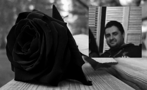 &Eta; &alpha;&sigma;&tau;&upsilon;&nu;&omicron;&mu;&iota;&kappa;ή &omicron;&iota;&kappa;&omicron;&gamma;έ&nu;&epsilon;&iota;&alpha; &theta;&rho;&eta;&nu;&epsilon;ί &gamma;&iota;&alpha; &tau;&eta;&nu; &alpha;&pi;ώ&lambda;&epsilon;&iota;&alpha; &tau;&omicron;&upsilon; 48&chi;&rho;&omicron;&nu;&omicron;&upsilon; &Alpha;&chi;&iota;&lambda;&lambda;έ&alpha;.