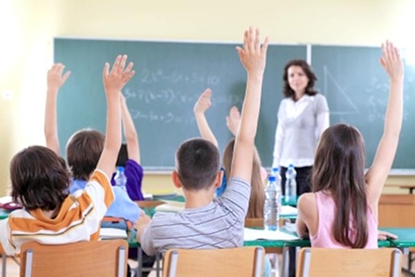 &Upsilon;&Pi;&Omicron;&Pi;&Tau;&Alpha; &Pi;&Alpha;&Iota;&Chi;&Nu;&Iota;&Delta;&Iota;&Alpha; &Mu;&Epsilon; &Tau;&Alpha; &laquo;&Beta;&Lambda;&Alpha;&Chi;&Iota;&Kappa;&Alpha;&raquo;!