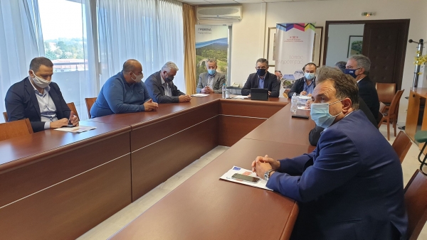 Ό&lambda;&alpha; ό&sigma;&alpha; &theta;&alpha; &pi;&rho;έ&pi;&epsilon;&iota; &nu;&alpha; &gamma;&nu;&omega;&rho;ί&zeta;&epsilon;&tau;&epsilon; &gamma;&iota;&alpha; &tau;&eta;&nu; &epsilon;&nu;ί&sigma;&chi;&upsilon;&sigma;&eta; &Mu;&iota;&kappa;&rho;ώ&nu; &kappa;&alpha;&iota; &pi;&omicron;&lambda;ύ &Mu;&iota;&kappa;&rho;ώ&nu; &Epsilon;&pi;&iota;&chi;&epsilon;&iota;&rho;ή&sigma;&epsilon;&omega;&nu; (VIDEO)