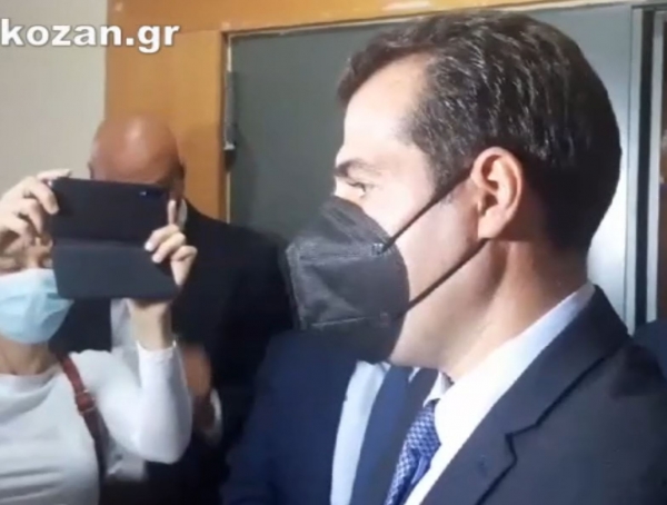 &Upsilon;&pi;&omicron;&upsilon;&rho;&gamma;ό&sigmaf; &Upsilon;&gamma;&epsilon;ί&alpha;&sigmaf;, &Theta;. &Pi;&lambda;&epsilon;ύ&rho;&eta;&sigmaf;: "..ό&sigma;&omicron;&iota; &delta;&epsilon;&nu; &theta;έ&lambda;&omicron;&upsilon;&nu; &nu;&alpha; &epsilon;&mu;&beta;&omicron;&lambda;&iota;&alpha;&sigma;&tau;&omicron;ύ&nu; &delta;&epsilon;&nu; &mu;&pi;&omicron;&rho;&epsilon;ί &nu;&alpha; &pi;&alpha;&rho;έ&chi;&omicron;&upsilon;&nu; &tau;&iota;&sigmaf; &upsilon;&pi;&eta;&rho;&epsilon;&sigma;ί&epsilon;&sigmaf; &tau;&omicron;&upsilon;&sigmaf;, ό&sigma;&omicron; &epsilon;ί&nu;&alpha;&iota; &alpha;&nu;&epsilon;&mu;&beta;&omicron;&lambda;ί&alpha;&sigma;&tau;&omicron;&iota;".