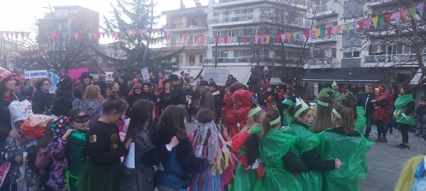 &Omicron;&mu;ά&delta;&alpha; &epsilon;&theta;&epsilon;&lambda;&omicron;&nu;&tau;ώ&nu; &sigma;&tau;&alpha; &Gamma;&rho;&epsilon;&beta;&epsilon;&nu;ά: &Eta; &alpha;&rho;&chi;ή έ&gamma;&iota;&nu;&epsilon;! &Epsilon;&lambda;&pi;ί&zeta;&omicron;&upsilon;&mu;&epsilon; &sigma;&tau;&eta;&nu; &sigma;&upsilon;&mu;&mu;&epsilon;&tau;&omicron;&chi;ή ό&lambda;&omega;&nu;!!!!