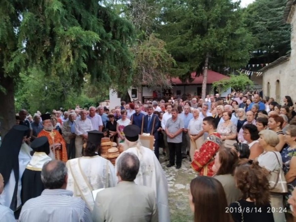 &Epsilon;&omicron;&rho;&tau;ή &tau;&eta;&sigmaf; &Kappa;&omicron;&iota;&mu;ή&sigma;&epsilon;&omega;&sigmaf; &tau;&eta;&sigmaf; &Theta;&epsilon;&omicron;&tau;ό&kappa;&omicron;&upsilon; &sigma;&epsilon; &chi;&omega;&rho;&iota;ά &tau;&omega;&nu; &Gamma;&rho;&epsilon;&beta;&epsilon;&nu;ώ&nu;