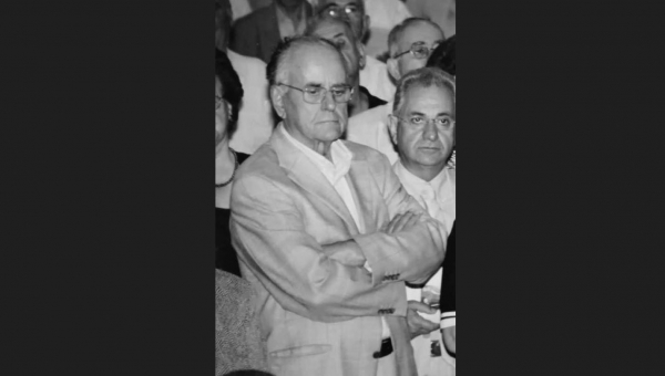 H &Alpha;&nu;&tau;&iota;&pi;&epsilon;&rho;&iota;&phi;&epsilon;&rho;&epsilon;&iota;ά&rho;&chi;&eta;&sigmaf; &Epsilon;&upsilon;&phi;&rho;&omicron;&sigma;ύ&nu;&eta; &Nu;&tau;&iota;ό  &gamma;&iota;&alpha; &tau;&omicron;&nu; &Mu;έ&gamma;&alpha; &Sigma;&iota;&alpha;&tau;&iota;&sigma;&tau;&iota;&nu;ό &Epsilon;&upsilon;&epsilon;&gamma;έ&rho;&tau;&eta; &Nu;&iota;&kappa;ό&lambda;&alpha;&omicron; &Pi;&alpha;&pi;&alpha;&gamma;&epsilon;&omega;&rho;&gamma;ί&omicron;&upsilon;