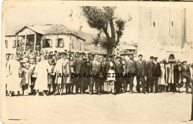 "&Omicron; &Theta;&Alpha;&Nu;&Omicron;&Sigma;  &Phi;&Epsilon;&Iota;&Delta;&Alpha;&Sigma;" - &Eta;&mu;&epsilon;&rho;&omicron;&lambda;ό&gamma;&iota;&omicron; &Mu;&nu;ή&mu;&eta;&sigmaf;