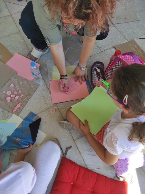 &Omicron;&Rho;&Epsilon;&Iota;&Nu;&Epsilon;&Sigma; &Delta;&Iota;&Alpha;&Delta;&Rho;&Omicron;&Mu;&Epsilon;&Sigma;