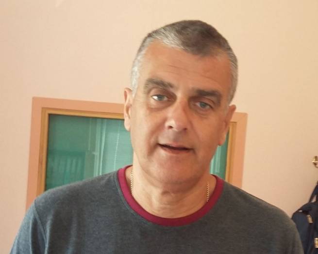 &Sigma;&upsilon;&gamma;&chi;&alpha;&rho;&eta;&tau;ή&rho;&iota;&omicron; &mu;ή&nu;&upsilon;&mu;&alpha; &tau;&omicron;&upsilon; &Alpha;&nu;&tau;&iota;&pi;&epsilon;&rho;&iota;&phi;&epsilon;&rho;&epsilon;&iota;ά&rho;&chi;&eta; &Pi;&alpha;&iota;&delta;&epsilon;ί&alpha;&sigmaf; &Pi;&omicron;&lambda;&iota;&tau;&iota;&sigma;&mu;&omicron;ύ &kappa;&alpha;&iota; &Alpha;&theta;&lambda;&eta;&tau;&iota;&sigma;&mu;&omicron;ύ