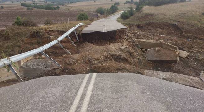 &Alpha;&pi;&omicron; &tau;&omicron; 2016 &pi;&alpha;&rho;&alpha;&mu;έ&nu;&epsilon;&iota; &kappa;&lambda;&epsilon;&iota;&sigma;&tau;ό&sigmaf; &omicron; &delta;&rho;ό&mu;&omicron;&sigmaf; "&Chi;&Rho;&Omega;&Mu;&Iota;&Omicron; - &Beta;&Epsilon;&Nu;&Tau;&Zeta;&Iota;&Alpha; &amp; &Delta;&Epsilon;&Sigma;&Kappa;&Alpha;&Tau;&Eta;"