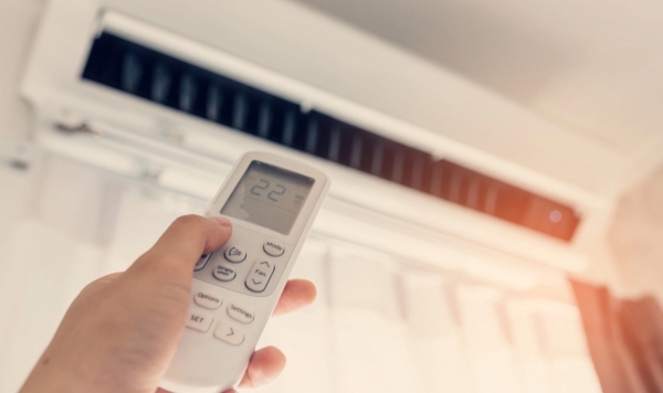 &Alpha;&nu;&tau;&iota;&kappa;&alpha;&tau;ά&sigma;&tau;&alpha;&sigma;&eta; &eta;&lambda;&epsilon;&kappa;&tau;&rho;&iota;&kappa;ώ&nu; &sigma;&upsilon;&sigma;&kappa;&epsilon;&upsilon;ώ&nu; &mu;&epsilon; &epsilon;&pi;&iota;&delta;ό&tau;&eta;&sigma;&eta; έ&omega;&sigmaf; 700 &epsilon;&upsilon;&rho;ώ &ndash; &Chi;&omega;&rho;ί&sigmaf; &delta;&iota;&kappa;&alpha;&iota;&omicron;&lambda;&omicron;&gamma;&eta;&tau;&iota;&kappa;ά, &pi;&omicron;&iota;&omicron;&iota; &omicron;&iota; &delta;&iota;&kappa;&alpha;&iota;&omicron;ύ&chi;&omicron;&iota;