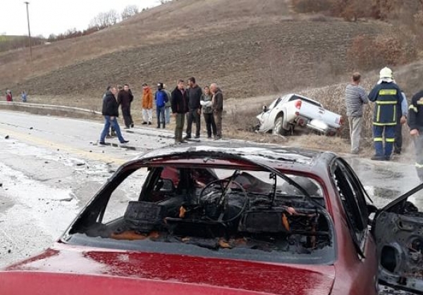 &Sigma;&omicron;&beta;&alpha;&rho;ό &tau;&rho;&omicron;&chi;&alpha;ί&omicron; &sigma;&tau;&omicron; 7&omicron; &chi;&lambda;&mu; &Gamma;&rho;&epsilon;&beta;&epsilon;&nu;ώ&nu; &Mu;&alpha;&upsilon;&rho;&alpha;&nu;&alpha;ί&omega;&nu;