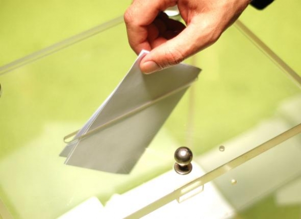 &Kappa;&alpha;&iota; &tau;&alpha; 77 ά&rho;&theta;&rho;&alpha; &tau;&omicron;&upsilon; &nu;έ&omicron;&upsilon; &epsilon;&kappa;&lambda;&omicron;&gamma;&iota;&kappa;&omicron;ύ &nu;ό&mu;&omicron;&upsilon; &tau;&eta;&sigmaf; &Alpha;&upsilon;&tau;&omicron;&delta;&iota;&omicron;ί&kappa;&eta;&sigma;&eta;&sigmaf;