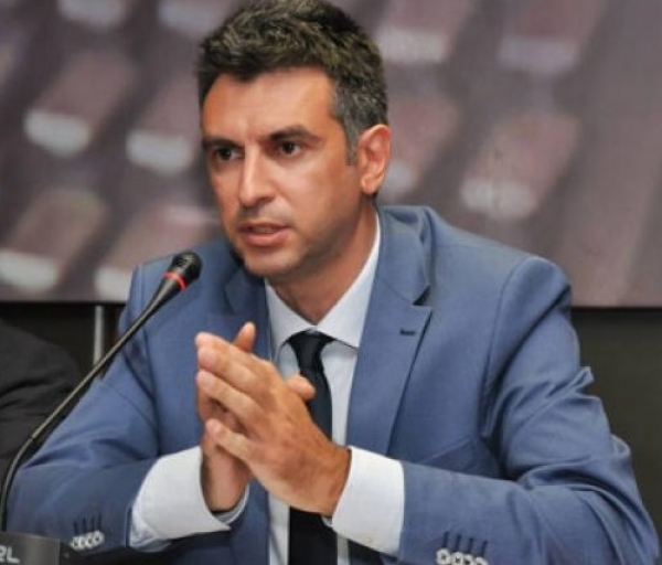 &Kappa;&omicron;&iota;&nu;&omicron;&tau;&iota;&kappa;&omicron;ί &pi;ό&rho;&omicron;&iota; &kappa;&alpha;&iota; &epsilon;&pi;&alpha;&nu;&epsilon;&kappa;&kappa;ί&nu;&eta;&sigma;&eta; &tau;&eta;&sigmaf; &omicron;&iota;&kappa;&omicron;&nu;&omicron;&mu;ί&alpha;&sigmaf; .  (&tau;&omicron;&upsilon; &Delta;&Eta;&Mu;&Eta;&Tau;&Rho;&Eta; &Sigma;&Kappa;&Alpha;&Lambda;&Kappa;&Omicron;&Upsilon;)