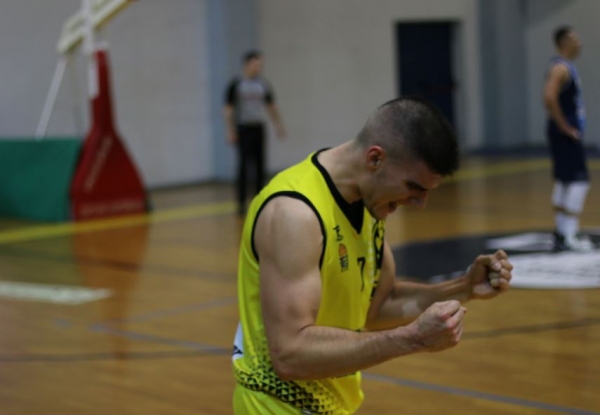 &Pi;&Alpha;&Rho;&Alpha;&Mu;&Epsilon;&Nu;&Epsilon;&Iota; &Sigma;&Tau;&Omicron;&Nu; &Pi;&Rho;&Omega;&Tau;&Epsilon;&Alpha; &Gamma;&Rho;&Epsilon;&Beta;&Epsilon;&Nu;&Omega;&Nu; &Omicron;  &Gamma;&Iota;&Omega;&Rho;&Gamma;&Omicron;&Sigma; &Pi;&Alpha;&Lambda;&Alpha;&Sigma;&Kappa;&Alpha;&Sigma;