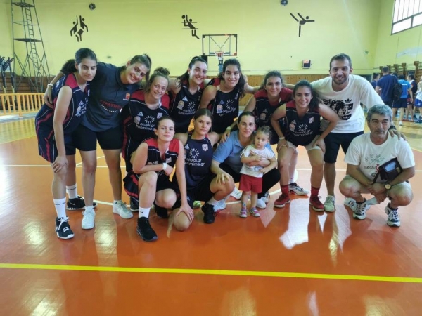 &Sigma;&tau;&eta;&nu; &pi;&rho;ώ&tau;&eta; &theta;έ&sigma;&eta; &eta; &omicron;&mu;ά&delta;&alpha; &nu;&epsilon;&alpha;&nu;ί&delta;&omega;&nu; &tau;&omicron;&upsilon; &Kappa;&epsilon;&rho;&alpha;&upsilon;&nu;&omicron;ύ - &mu;&iota;&alpha; &pi;&omicron;&lambda;&upsilon;&epsilon;&tau;ή&sigmaf; &epsilon;&pi;&iota;&tau;&upsilon;&chi;&eta;&mu;έ&nu;&eta; &pi;&omicron;&rho;&epsilon;ί&alpha; έ&phi;&tau;&alpha;&sigma;&epsilon; &sigma;&tau;&omicron; &tau;έ&lambda;&omicron;&sigmaf; &tau;&eta;&sigmaf;