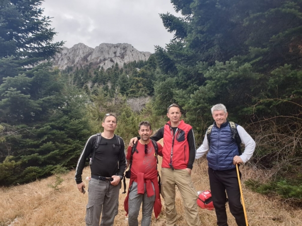 &Epsilon;&Rho;&Gamma;&Alpha;&Sigma;&Iota;&Epsilon;&Sigma; &Sigma;&Tau;&Omicron; &Mu;&Omicron;&Nu;&Omicron;&Pi;&Alpha;&Tau;&Iota; &Tau;&Eta;&Sigma; &Beta;&Omicron;&Upsilon;&Nu;&Alpha;&Sigma;&Alpha;&Sigma;