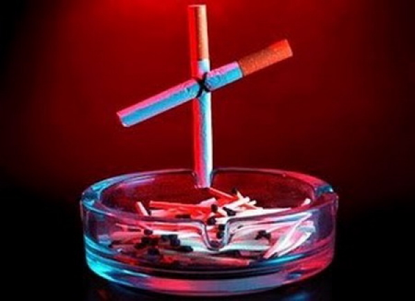 &laquo;&Delta;&epsilon;&kappa;ά&delta;&epsilon;&sigmaf; &chi;&iota;&lambda;&iota;ά&delta;&epsilon;&sigmaf; &Epsilon;&upsilon;&rho;ώ &pi;&rho;ό&sigma;&tau;&iota;&mu;&alpha; &mu;&epsilon;&tau;ά &tau;&eta;&nu; έ&xi;&alpha;&rho;&sigma;&eta; &pi;&alpha;&rho;&alpha;&beta;ά&sigma;&epsilon;&omega;&nu; &gamma;&iota;&alpha; &tau;&omicron; &tau;&sigma;&iota;&gamma;ά&rho;&omicron;&raquo;