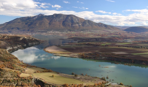 &Epsilon;&nu;&eta;&mu;&epsilon;&rho;&omega;&tau;&iota;&kappa;ή &epsilon;&kappa;&delta;ή&lambda;&omega;&sigma;&eta; &gamma;&iota;&alpha; &tau;&eta;&nu; &alpha;&lambda;&iota;&epsilon;ί&alpha; &sigma;&tau;&omicron; &Kappa;&alpha;&rho;&pi;&epsilon;&rho;ό