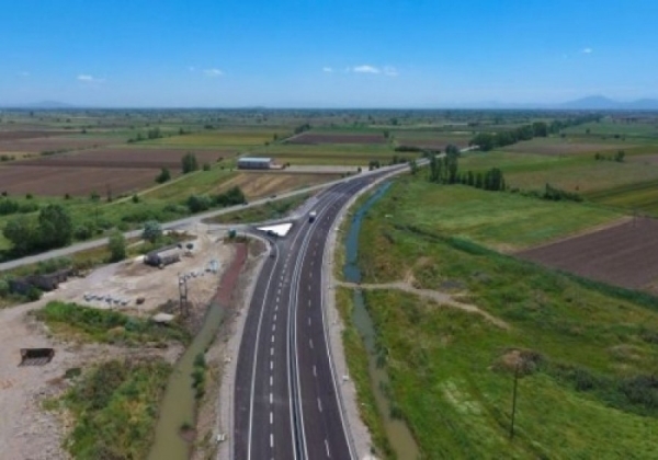 &Alpha;&rho;&chi;ί&zeta;&omicron;&upsilon;&nu; &omicron;&iota; &epsilon;&rho;&gamma;&alpha;&sigma;ί&epsilon;&sigmaf; &gamma;&iota;&alpha; &tau;&omicron; &beta;ό&rho;&epsilon;&iota;&omicron; &tau;&mu;ή&mu;&alpha; &tau;&omicron;&upsilon; &Epsilon;65 - &Omicron;&lambda;&omicron;&kappa;&lambda;&eta;&rho;ώ&theta;&eta;&kappa;&alpha;&nu; &omicron;&iota; &delta;&iota;&alpha;&pi;&rho;&alpha;&gamma;&mu;&alpha;&tau;&epsilon;ύ&sigma;&epsilon;&iota;&sigmaf; &mu;&epsilon; &Epsilon;&Epsilon;