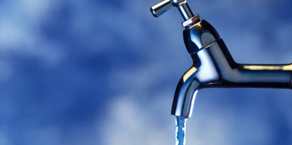 &Delta;&iota;&alpha;&kappa;&omicron;&pi;ή &upsilon;&delta;&rho;&omicron;&delta;ό&tau;&eta;&sigma;&eta;&sigmaf; &sigma;&tau;&alpha; &Delta;.&Delta;. &Kappa;&upsilon;&rho;&alpha;&kappa;&alpha;&lambda;ή&sigmaf;, &Epsilon;&lambda;ά&tau;&omicron;&upsilon; &kappa;&alpha;&iota; &sigma;&tau;&omicron;&nu; &omicron;&iota;&kappa;&iota;&sigma;&mu;ό &tau;&omicron;&upsilon; &Delta;&omicron;&xi;&alpha;&rho;ά