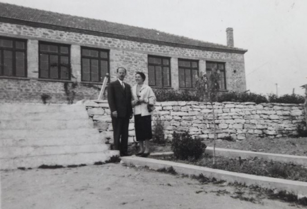 &Tau;&alpha; &delta;&iota;&delta;&alpha;&kappa;&tau;ή&rho;&iota;&alpha; &tau;&omicron;&upsilon; &Tau;&sigma;&omicron;&upsilon;&rho;&chi;&lambda;ί&omicron;&upsilon; &kappa;&alpha;&iota; &tau;&omicron; &pi;&alpha;&rho;&alpha;&chi;&omega;&rho;&eta;&theta;έ&nu; &omicron;&iota;&kappa;ό&pi;&epsilon;&delta;&omicron; &tau;&omicron;&upsilon; 1950 (&tau;&omicron;&upsilon; &Eta;&lambda;ί&alpha; &Gamma;ά&gamma;&alpha;&lambda;&eta;)