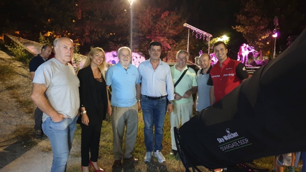 16&eta; &Pi;&alpha;&nu;&epsilon;&lambda;&lambda;ή&nu;&iota;&alpha; &Gamma;&iota;&omicron;&rho;&tau;ή &Mu;&alpha;&nu;&iota;&tau;&alpha;&rho;&iota;&omicron;ύ -2&eta; &mu;&epsilon;&rho;&alpha; (VIDEO)