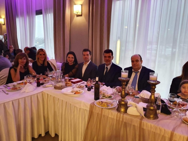 &Mu;&epsilon; &mu;&epsilon;&gamma;ά&lambda;&eta; &epsilon;&pi;&iota;&tau;&upsilon;&chi;ί&alpha; &sigma;&tau;έ&phi;&theta;&eta;&kappa;&epsilon; &omicron; &Chi;&omicron;&rho;ό&sigmaf; &tau;&omicron;&upsilon; &Sigma;&upsilon;&lambda;&lambda;ό&gamma;&omicron;&upsilon; &tau;&omega;&nu; &Alpha;&beta;&delta;&epsilon;&lambda;&lambda;&iota;&omega;&tau;ώ&nu;.