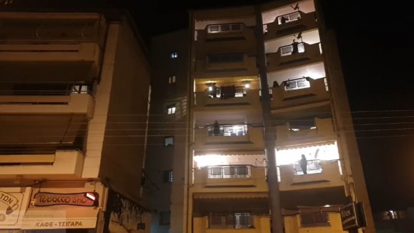 &Gamma;&Rho;&Epsilon;&Beta;&Epsilon;&Nu;&Alpha;: &Alpha;&nu;ά&sigma;&tau;&alpha;&sigma;&eta; &alpha;&pi;ό &tau;&alpha; &mu;&pi;&alpha;&lambda;&kappa;ό&nu;&iota;&alpha;&hellip; (VIDEO)