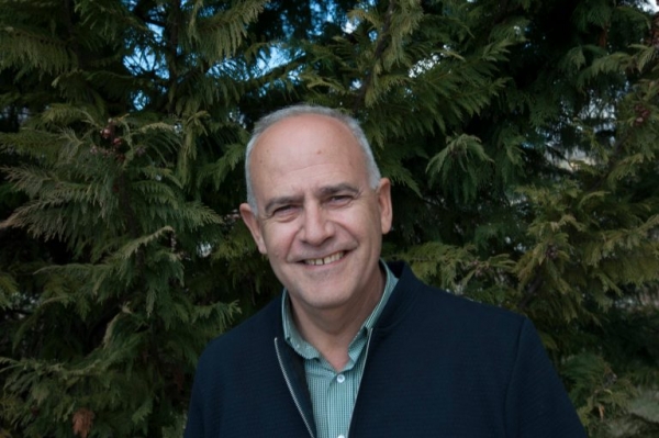 KO&Rho;&Omega;NOΪ&Omicron;&Sigma;: &Gamma;&iota;&alpha;&tau;ί &kappa;&epsilon; &Pi;&epsilon;&rho;&iota;&phi;&epsilon;&rho;&epsilon;&iota;ά&rho;&chi;&eta; &Tau;ό&sigma;&omicron;&sigmaf; &Epsilon;&phi;&eta;&sigma;&upsilon;&chi;&alpha;&sigma;&mu;ό&sigmaf;;