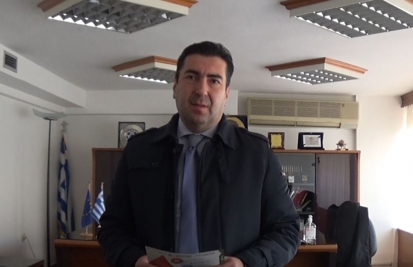 &Kappa;&Iota;&Nu;&Alpha;&Lambda;- &Pi;&Alpha;&Sigma;&Omicron;&Kappa;: &Epsilon;&pi;ί&sigma;&kappa;&epsilon;&psi;&eta;  &Mu;&iota;&chi;ά&lambda;&eta; &Pi;ά&pi;&pi;&omicron;&upsilon; &sigma;&tau;&alpha; &Gamma;&rho;&epsilon;&beta;&epsilon;&nu;ά (VIDEO)