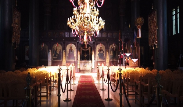 &Delta;&epsilon;&nu; &sigma;&upsilon;&nu;&alpha;&iota;&nu;&epsilon;ί &eta; &Epsilon;&kappa;&kappa;&lambda;&eta;&sigma;ί&alpha; &sigma;&tau;&alpha; &nu;έ&alpha; &mu;έ&tau;&rho;&alpha; &gamma;&iota;&alpha; &tau;&alpha; &Theta;&epsilon;&omicron;&phi;ά&nu;&epsilon;&iota;&alpha;.