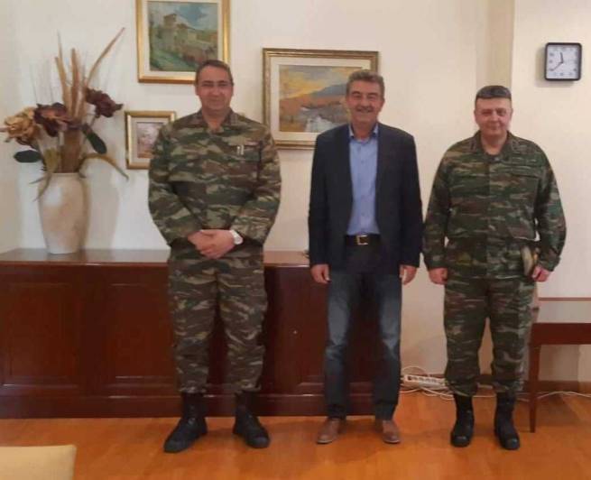 &Epsilon;&theta;&iota;&mu;&omicron;&tau;&upsilon;&pi;&iota;&kappa;ή &epsilon;&pi;ί&sigma;&kappa;&epsilon;&psi;&eta; &tau;&omicron;&upsilon; &Tau;&alpha;&xi;ί&alpha;&rho;&chi;&omicron;&upsilon; &tau;&eta;&sigmaf; 9&eta;&sigmaf; &Mu;/&Pi; &Tau;&alpha;&xi;&iota;&alpha;&rho;&chi;ί&alpha;&sigmaf; &sigma;&tau;&omicron;&nu; &Delta;ή&mu;&alpha;&rho;&chi;&omicron; &Gamma;&rho;&epsilon;&beta;&epsilon;&nu;ώ&nu;