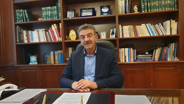 &Mu;ή&nu;&upsilon;&mu;&alpha; &Delta;&eta;&mu;ά&rho;&chi;&omicron;&upsilon; &gamma;&iota;&alpha; &tau;&eta;&nu; &Alpha;&pi;&epsilon;&lambda;&epsilon;&upsilon;&theta;έ&rho;&omega;&sigma;&eta; &tau;&omega;&nu; &Gamma;&rho;&epsilon;&beta;&epsilon;&nu;ώ&nu;