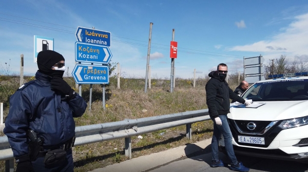 &Mu;&epsilon;&tau;&alpha;&kappa;&iota;&nu;ή&sigma;&epsilon;&iota;&sigmaf; &epsilon;&kappa;&tau;ό&sigmaf; &nu;&omicron;&mu;&omicron;ύ: &Gamma;&iota;&alpha; &pi;&omicron;&iota;&omicron;&upsilon;&sigmaf; &epsilon;&pi;&iota;&tau;&rho;έ&pi;&epsilon;&tau;&alpha;&iota; &nu;&alpha; &tau;&alpha;&xi;&iota;&delta;έ&psi;&omicron;&upsilon;&nu; &sigma;&tau;&eta;&nu; &epsilon;&pi;&alpha;&rho;&chi;ί&alpha;