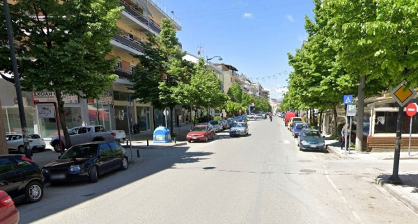 &Delta;&eta;&mu;&omicron;&pi;&rho;&alpha;&tau;ή&theta;&eta;&kappa;&epsilon; &eta; &upsilon;&pi;&omicron;&gamma;&epsilon;&iota;&omicron;&pi;&omicron;ί&eta;&sigma;&eta; &tau;&omega;&nu; &alpha;&pi;&omicron;&rho;&rho;&iota;&mu;&mu;ά&tau;&omega;&nu; &sigma;&epsilon; &Kappa;.&Tau;&alpha;&lambda;&iota;&alpha;&delta;&omicron;ύ&rho;&eta;, &Gamma;.&Mu;&pi;&omicron;&upsilon;&sigma;ί&omicron;&upsilon; &kappa;&alpha;&iota; &Pi;&lambda;&alpha;&tau;&epsilon;ί&alpha; 25&eta;&sigmaf; &Mu;&alpha;&rho;&tau;ί&omicron;&upsilon; &pi;&omicron;&upsilon; &laquo;&tau;&rho;έ&chi;&epsilon;&iota;&raquo; &omicron; &Delta;ή&mu;&omicron;&sigmaf; &Gamma;&rho;&epsilon;&beta;&epsilon;&nu;ώ&nu;