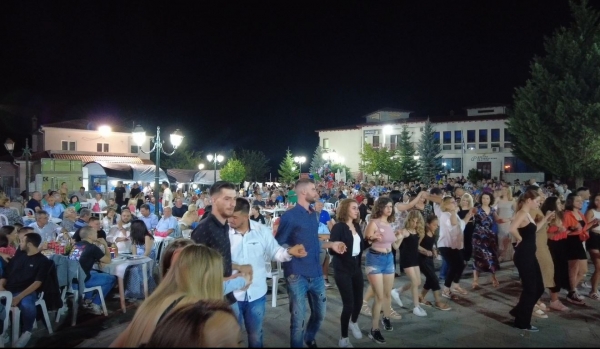 &Kappa;&nu;ί&delta;&eta; &Gamma;&rho;&epsilon;&beta;&epsilon;&nu;ώ&nu;: O &chi;&omicron;&rho;ό&sigmaf; &tau;&omicron;&upsilon; &Pi;&omicron;&lambda;&iota;&tau;&iota;&sigma;&tau;&iota;&kappa;&omicron;ύ &Sigma;&upsilon;&lambda;&lambda;ό&gamma;&omicron;&upsilon; (VIDEO)