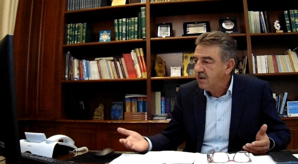 &Eta; &tau;&omicron;&pi;&omicron;&theta;έ&tau;&eta;&sigma;&eta; &tau;&omicron;&upsilon; &Delta;&eta;&mu;ά&rho;&chi;&omicron;&upsilon; &Gamma;&rho;&epsilon;&beta;&epsilon;&nu;ώ&nu; &kappa;.&Gamma;&iota;ώ&rho;&gamma;&omicron;&upsilon; &Delta;&alpha;&sigma;&tau;&alpha;&mu;ά&nu;&eta; &sigma;&tau;&eta;&nu; &tau;&eta;&lambda;&epsilon;&delta;&iota;ά&sigma;&kappa;&epsilon;&psi;&eta; &pi;&rho;&upsilon;&tau;&alpha;&nu;&epsilon;ί&alpha;&sigmaf; &kappa;&alpha;&iota; &phi;&omicron;&rho;έ&omega;&nu; &gamma;&iota;&alpha; &tau;&omicron; &mu;έ&lambda;&lambda;&omicron;&nu; &tau;&omicron;&upsilon; &Pi;&alpha;&nu;&epsilon;&pi;&iota;&sigma;&tau;&eta;&mu;ί&omicron;&upsilon; &Delta;&upsilon;&tau;&iota;&kappa;ή&sigmaf; &Mu;&alpha;&kappa;&epsilon;&delta;&omicron;&nu;ί&alpha;&sigmaf;