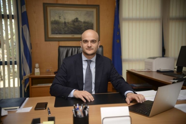 &omicron; &Gamma;.&Gamma;. &tau;&omicron;&upsilon; &Upsilon;&pi;&omicron;&upsilon;&rho;&gamma;&epsilon;ί&omicron;&upsilon; &Upsilon;&pi;&omicron;&delta;&omicron;&mu;ώ&nu; &kappa;&alpha;&iota; &Mu;&epsilon;&tau;&alpha;&phi;&omicron;&rho;ώ&nu; &kappa;. &Iota;.&Xi;&iota;&phi;&alpha;&rho;ά&sigmaf;, &epsilon;&kappa;&pi;&rho;ό&sigma;&omega;&pi;&omicron;&sigmaf; &tau;&eta;&sigmaf; &kappa;&upsilon;&beta;έ&rho;&nu;&eta;&sigma;&eta;&sigmaf; &sigma;&tau;&iota;&sigmaf; &epsilon;&kappa;&delta;&eta;&lambda;ώ&sigma;&epsilon;&iota;&sigmaf; &gamma;&iota;&alpha; &tau;&omicron;&nu; &epsilon;&omicron;&rho;&tau;&alpha;&sigma;&mu;ό &tau;&eta;&sigmaf;  28&eta;&sigmaf; &Omicron;&kappa;&tau;&omega;&beta;&rho;ί&omicron;&upsilon;