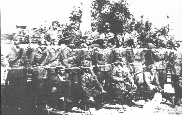 77 &Chi;&Rho;&Omicron;&Nu;&Iota;&Alpha; &Alpha;&Pi;&Omicron; &Tau;&Eta; &Theta;&Rho;&Upsilon;&Lambda;&Iota;&Kappa;&Eta; &Mu;&Alpha;&Chi;&Eta; &Sigma;&Tau;&Omicron; &Phi;&Alpha;&Rho;&Delta;&Upsilon;&Kappa;&Alpha;&Mu;&Pi;&Omicron;