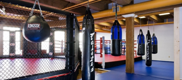 &Kappa;&omicron;&rho;&omega;&nu;&omicron;ϊό&sigmaf;: &laquo;&Lambda;&omicron;&upsilon;&kappa;έ&tau;&omicron;&raquo; &sigma;&epsilon; &gamma;&upsilon;&mu;&nu;&alpha;&sigma;&tau;ή&rho;&iota;&alpha;, &kappa;&iota;&nu;&eta;&mu;&alpha;&tau;&omicron;&gamma;&rho;ά&phi;&omicron;&upsilon;&sigmaf; &kappa;&alpha;&iota; &delta;&iota;&kappa;&alpha;&sigma;&tau;ή&rho;&iota;&alpha;!