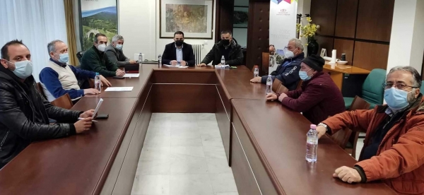 &Sigma;&upsilon;&nu;ά&nu;&tau;&eta;&sigma;&eta; &epsilon;&rho;&gamma;&alpha;&sigma;ί&alpha;&sigmaf; &gamma;&iota;&alpha; &tau;&omicron;&nu; &Tau;&Omicron;&Epsilon;&Beta; &Pi;&alpha;&lambda;&iota;&omicron;&upsilon;&rho;&iota;ά&sigmaf;