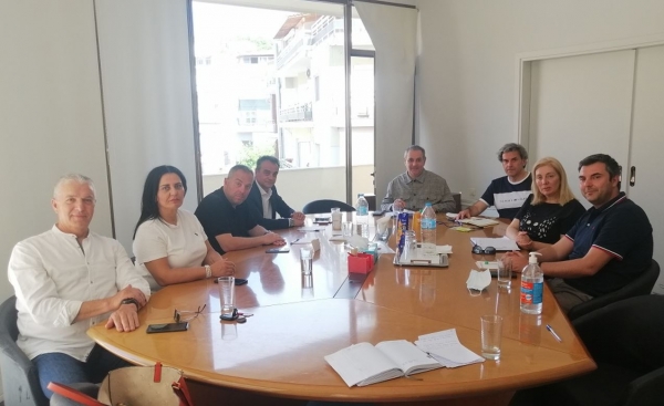 &laquo;&Sigma;&upsilon;&nu;ά&nu;&tau;&eta;&sigma;&eta; &kappa;&lambda;&iota;&mu;&alpha;&kappa;ί&omicron;&upsilon; &tau;&omicron;&upsilon; &Tau;&Epsilon;&Epsilon;/&Tau;&Delta;&Mu; &mu;&epsilon; &epsilon;&kappa;&pi;&rho;&omicron;&sigma;ώ&pi;&omicron;&upsilon;&sigmaf; &tau;&eta;&sigmaf; &pi;&alpha;&rho;ά&tau;&alpha;&xi;&eta;&sigmaf; &uml;&Alpha;&nu;&alpha;&tau;&rho;&omicron;&pi;ή &ndash; &Delta;&eta;&mu;&iota;&omicron;&upsilon;&rho;&gamma;ί&alpha;&uml;&raquo;