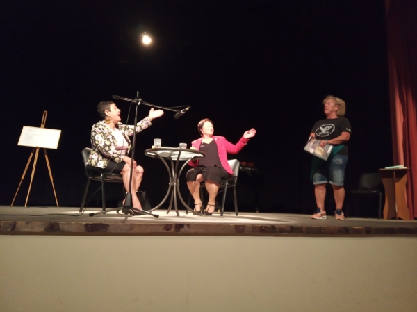 &Pi;&alpha;&rho;&omicron;&upsilon;&sigma;ί&alpha;&sigma;&eta; &tau;&omicron;&upsilon; &beta;&iota;&beta;&lambda;ί&omicron;&upsilon; &tau;&eta;&sigmaf; &Beta;&alpha;&sigma;&iota;&lambda;&iota;&kappa;ή&sigmaf; &Pi;&alpha;&nu;&tau;έ&rho;&eta; &mu;&epsilon; &tau;ί&tau;&lambda;&omicron; &ldquo;&Kappa;&alpha;&tau;&alpha;&gamma;&rho;&alpha;&phi;ή &tau;&omicron;&upsilon; &Gamma;&lambda;&omega;&sigma;&sigma;&iota;&kappa;&omicron;ύ &Iota;&delta;&iota;ώ&mu;&alpha;&tau;&omicron;&sigmaf; &tau;&eta;&sigmaf; &Mu;&eta;&lambda;έ&alpha;&sigmaf; &Gamma;&rho;&epsilon;&beta;&epsilon;&nu;ώ&nu;&rdquo;.