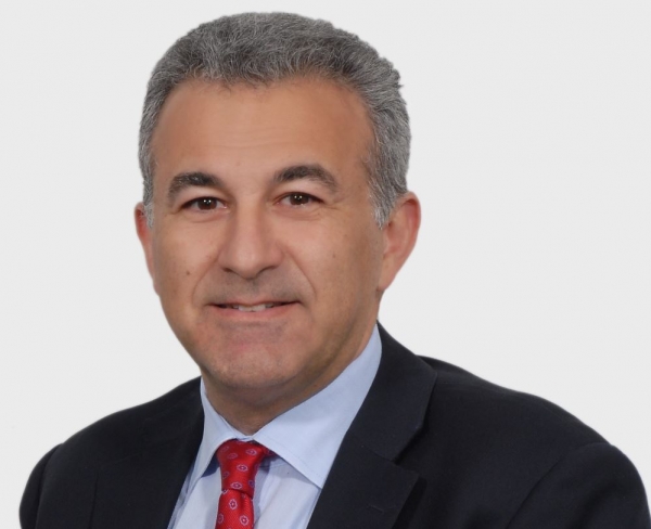 &Mu;έ&sigma;&eta; &Alpha;&nu;&alpha;&tau;&omicron;&lambda;ή: &eta; &epsilon;&pi;ό&mu;&epsilon;&nu;&eta; &mu;έ&rho;&alpha;.