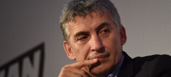 &Tau;&omicron; &epsilon;&lambda;&lambda;&eta;&nu;&iota;&kappa;ό &mu;&pi;ά&sigma;&kappa;&epsilon;&tau; &alpha;&pi;&omicron;&kappa;&tau;ά &xi;&alpha;&nu;ά &epsilon;&lambda;&pi;ί&delta;&alpha; ..!!! &Gamma;&rho;ά&phi;&epsilon;&iota; &omicron; &Mu;ά&kappa;&eta;&sigmaf; &Lambda;&iota;&omicron;&sigma;ά&tau;&omicron;&sigmaf;