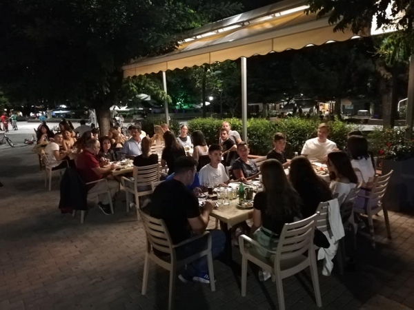 &Gamma;&epsilon;ύ&mu;&alpha; &epsilon;&nu; ό&psi;&epsilon;&iota; &tau;&eta;&sigmaf; &nu;έ&alpha;&sigmaf; &alpha;&gamma;&omega;&nu;&iota;&sigma;&tau;&iota;&kappa;ή&sigmaf; &chi;&rho;&omicron;&nu;&iota;ά&sigmaf; &gamma;&iota;&alpha; &tau;&omicron;&upsilon;&sigmaf; &alpha;&theta;&lambda;&eta;&tau;έ&sigmaf; &tau;&eta;&sigmaf; &Gamma;&upsilon;&mu;&nu;&alpha;&sigma;&tau;&iota;&kappa;ή&sigmaf; Έ&nu;&omega;&sigma;&eta;&sigmaf; &Gamma;&rho;&epsilon;&beta;&epsilon;&nu;ώ&nu;.