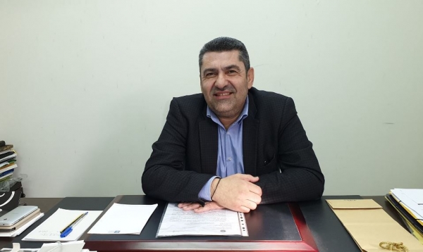 &Omicron; &Delta;&eta;&mu;&omicron;&sigma;&theta;έ&nu;&eta;&sigmaf; &Kappa;&omicron;&upsilon;&pi;&tau;&sigma;ί&delta;&eta;&sigmaf; &sigma;&tau;&omicron; &Kappa;&epsilon;&nu;&tau;&rho;&iota;&kappa;ό &Delta;&epsilon;&lambda;&tau;ί&omicron; &Epsilon;&iota;&delta;ή&sigma;&epsilon;&omega;&nu; &tau;&omicron;&upsilon; West Channel