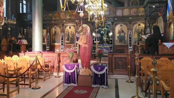 H &Alpha;&kappa;&omicron;&lambda;&omicron;&upsilon;&theta;ί&alpha; &tau;&omicron;&upsilon; &Nu;&upsilon;&mu;&phi;ί&omicron;&upsilon; &alpha;&pi;ό &tau;&omicron;&nu; &Iota;&epsilon;&rho;ό &Mu;&eta;&tau;&rho;&omicron;&pi;&omicron;&lambda;&iota;&tau;&iota;&kappa;ό &Nu;&alpha;ό &Epsilon;&upsilon;&alpha;&gamma;&gamma;&epsilon;&lambda;&iota;&sigma;&tau;&rho;ί&alpha;&sigmaf; &Gamma;&rho;&epsilon;&beta;&epsilon;&nu;ώ&nu;